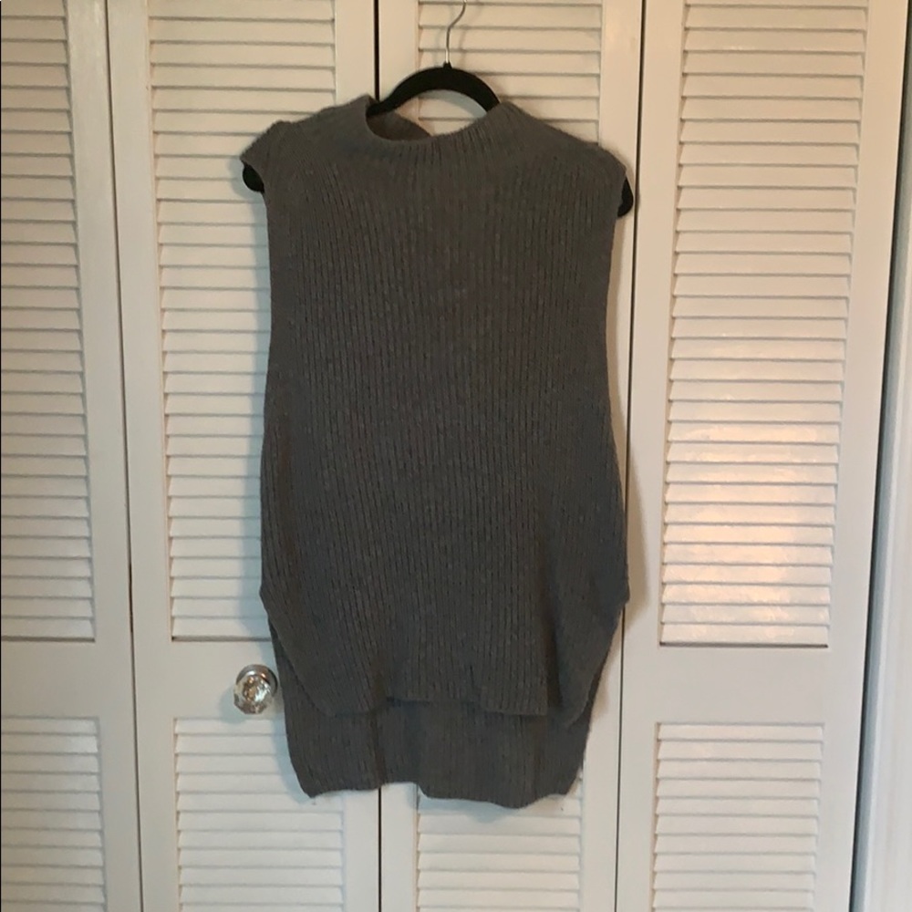 Trouve sweater
